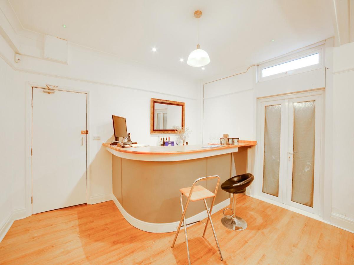 Hotel Sea Breeze Clacton-on-Sea Esterno foto