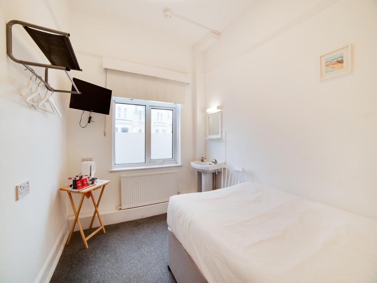 Hotel Sea Breeze Clacton-on-Sea Esterno foto