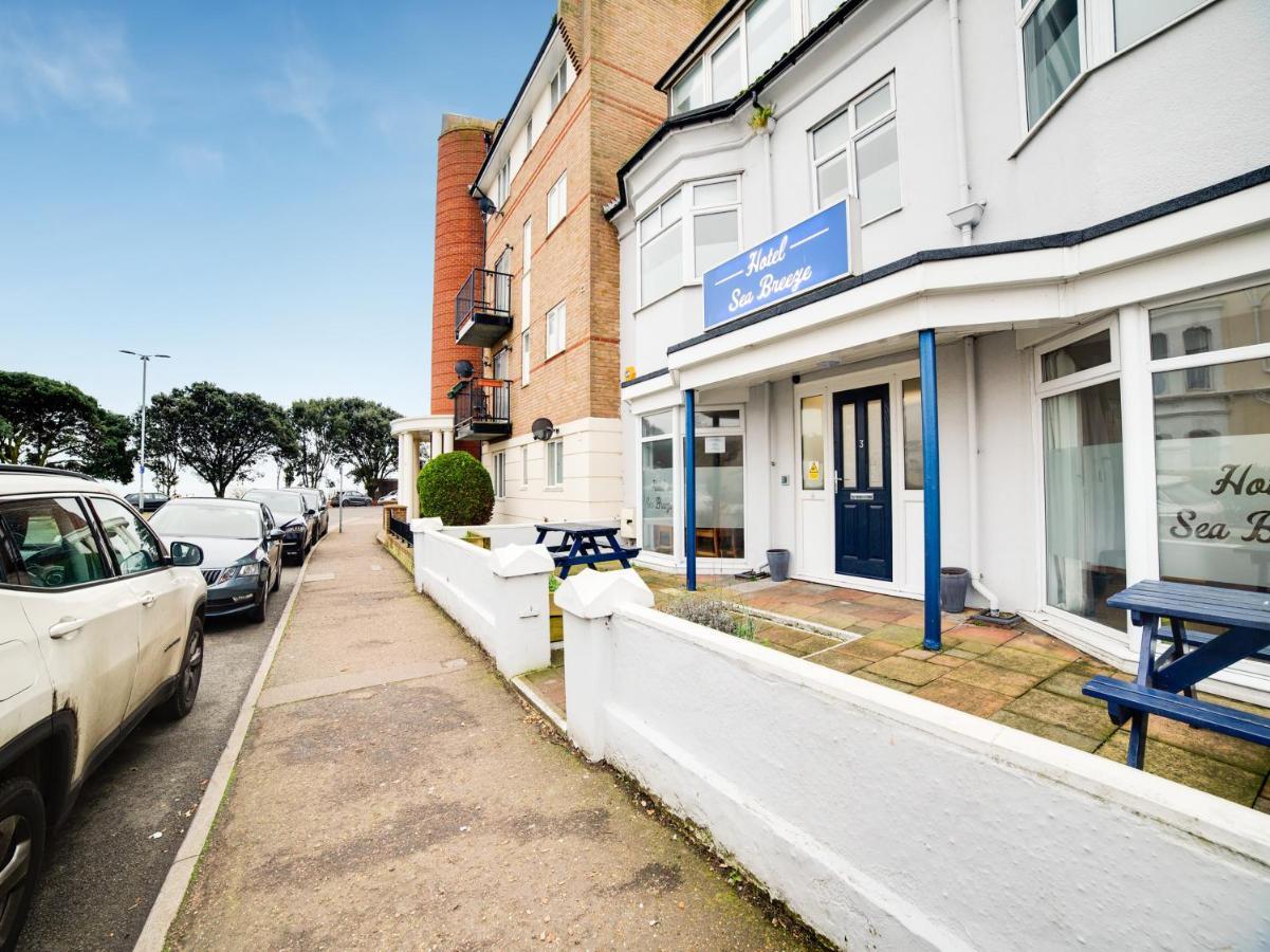 Hotel Sea Breeze Clacton-on-Sea Esterno foto