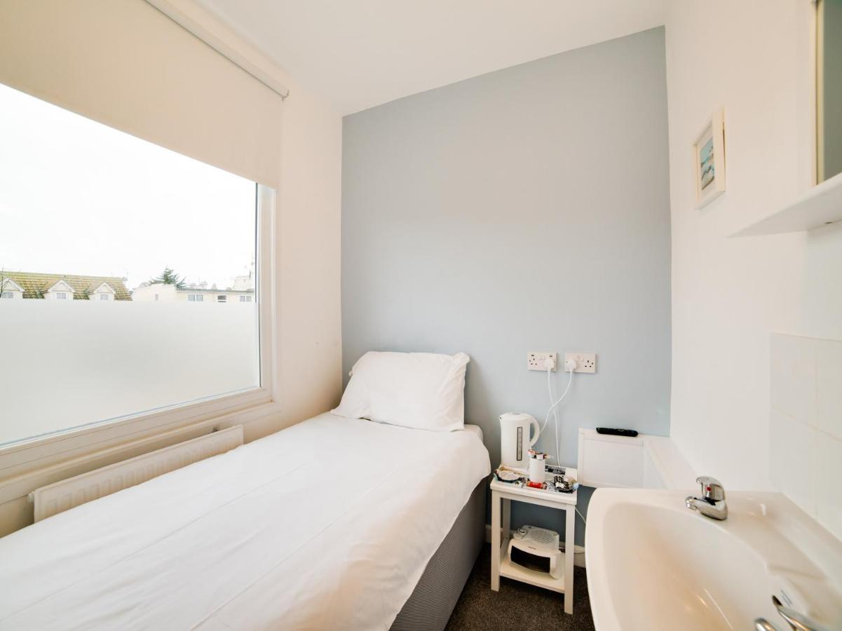 Hotel Sea Breeze Clacton-on-Sea Esterno foto
