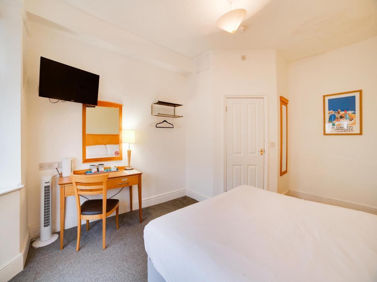 Hotel Sea Breeze Clacton-on-Sea Esterno foto